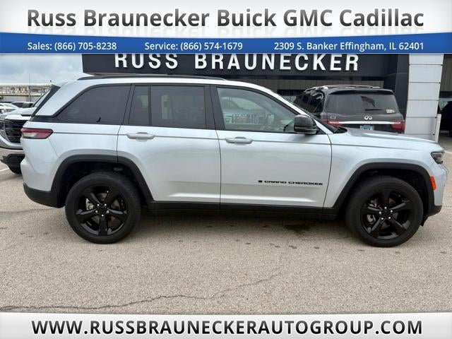 2022 Jeep Grand Cherokee Altitude