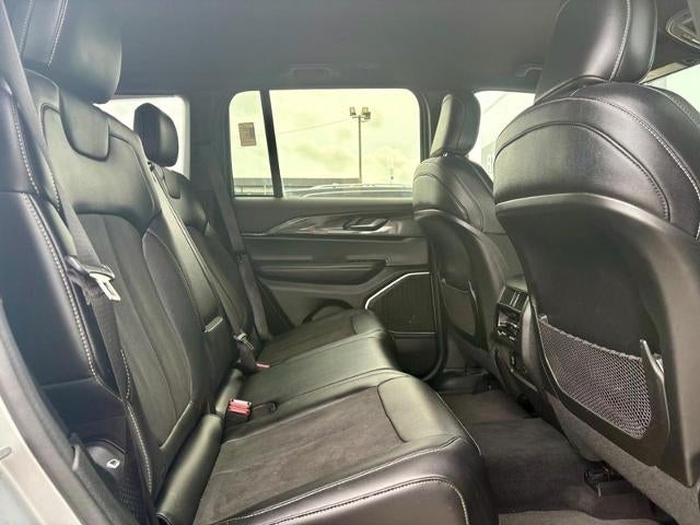 2022 Jeep Grand Cherokee Altitude