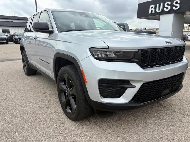 2022 Jeep Grand Cherokee Altitude