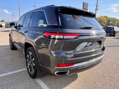 2022 Jeep Grand Cherokee Overland