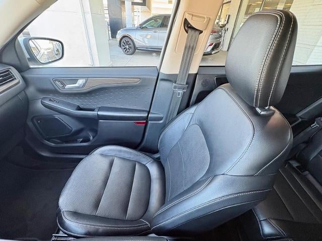 2020 Ford Escape Titanium Hybrid
