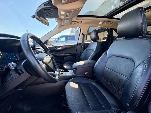 2020 Ford Escape Titanium Hybrid