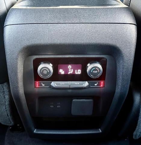 2027 GMC Acadia Denali Ultimate