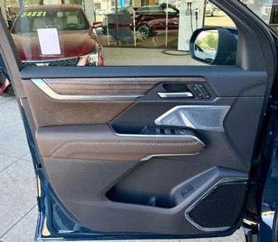 2027 GMC Acadia Denali Ultimate