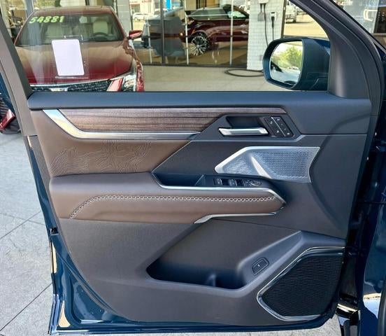2027 GMC Acadia Denali Ultimate