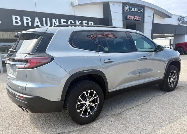 2024 GMC Acadia AT4