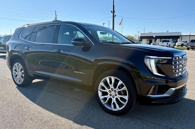2024 GMC Acadia Denali