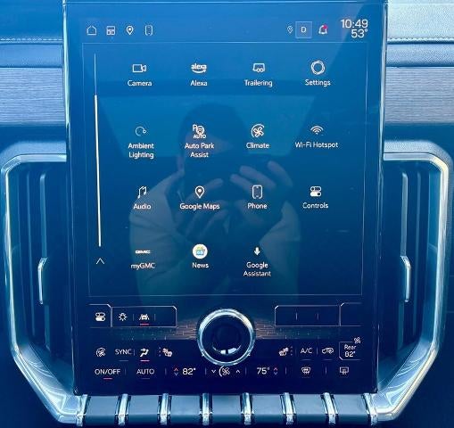 2024 GMC Acadia Denali