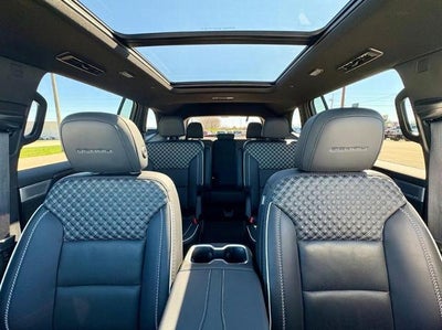 2024 GMC Acadia Denali