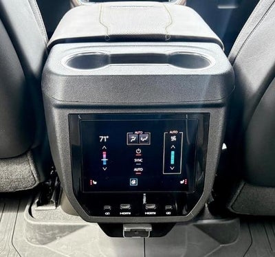 2025 GMC Yukon Denali Ultimate