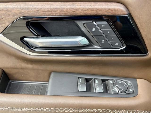 2025 GMC Yukon Denali Ultimate