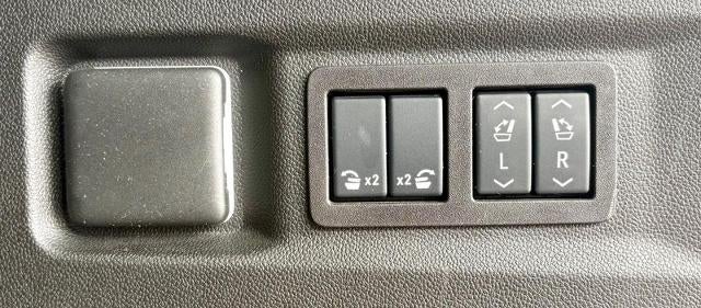 2025 GMC Yukon Denali Ultimate
