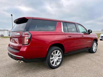 2023 Chevrolet Suburban High Country