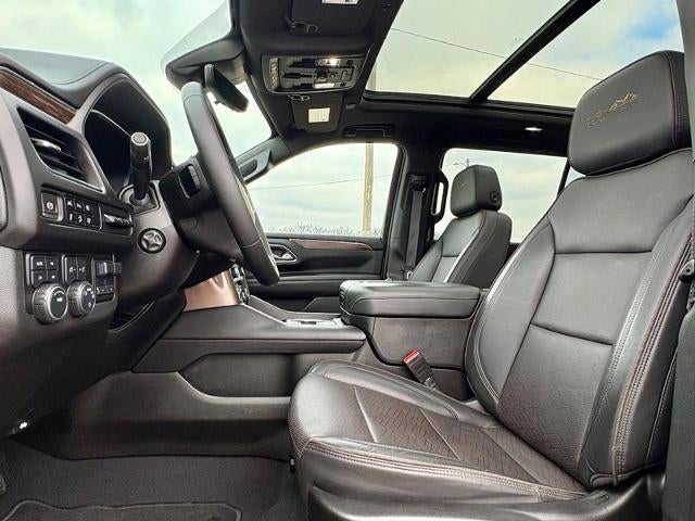 2023 Chevrolet Suburban High Country