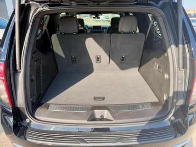 2022 Chevrolet Suburban High Country