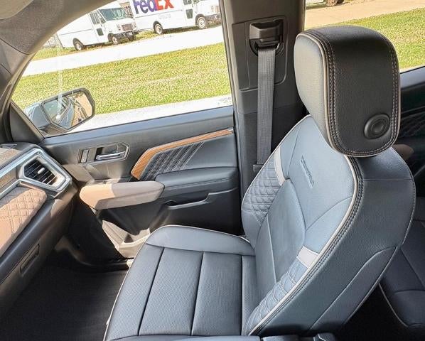 2024 GMC Canyon Denali