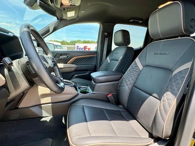 2024 GMC Canyon Denali
