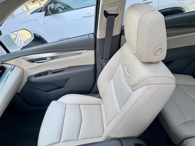 2019 Cadillac XT5 Luxury FWD