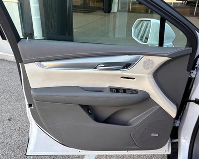 2019 Cadillac XT5 Luxury FWD