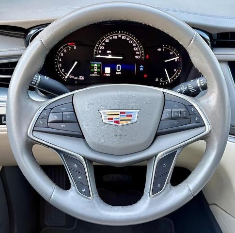 2019 Cadillac XT5 Luxury FWD