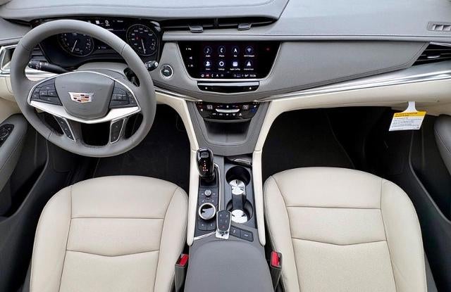 2026 Cadillac XT5 Premium Luxury