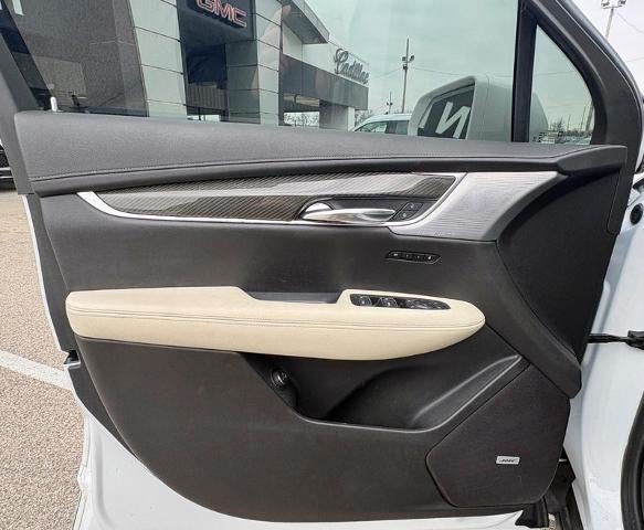 2020 Cadillac XT6 Sport