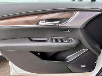 2023 Cadillac XT6 Sport