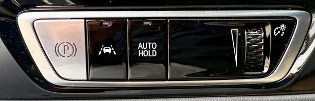 2024 Cadillac LYRIQ Luxury 3