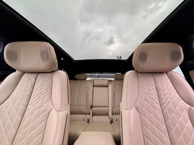 2024 Cadillac LYRIQ Luxury 3