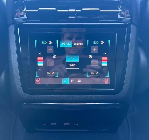 2025 Cadillac ESCALADE IQ Sport 1