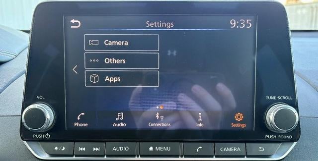 2020 Nissan Altima 2.5 SR