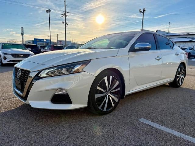 2020 Nissan Altima 2.5 SR