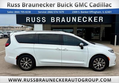 2025 Chrysler Pacifica Hybrid Pinnacle