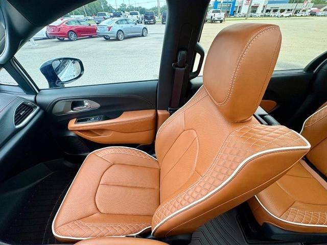 2025 Chrysler Pacifica Hybrid Pinnacle