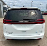 2025 Chrysler Pacifica Hybrid Pinnacle