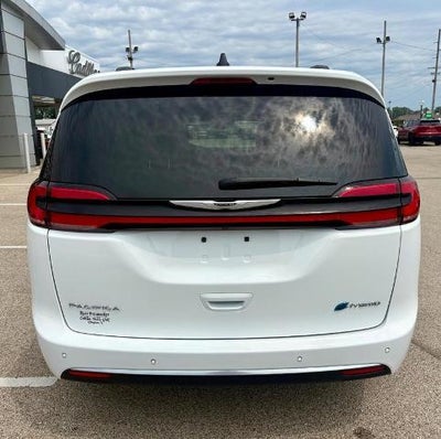 2025 Chrysler Pacifica Hybrid Pinnacle