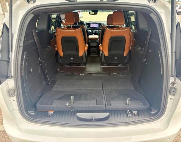 2025 Chrysler Pacifica Hybrid Pinnacle