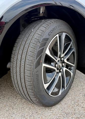 2027 Cadillac OPTIQ Sport