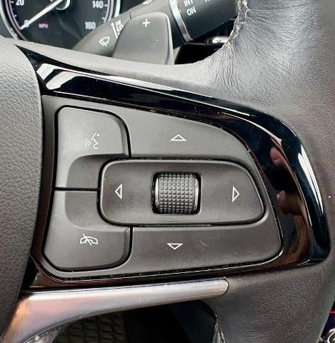 2022 Buick Enclave Essence