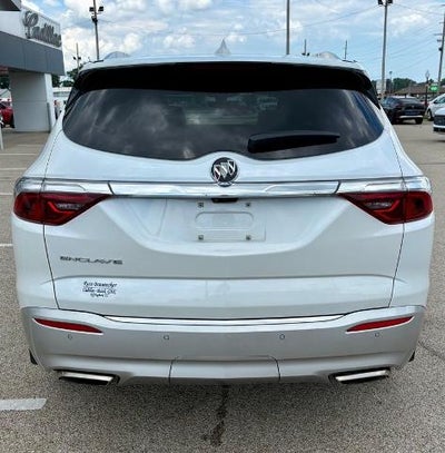2022 Buick Enclave Essence