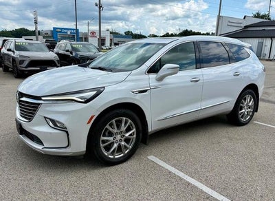 2022 Buick Enclave Essence