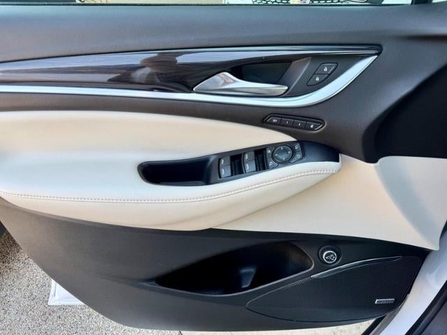 2022 Buick Enclave Premium
