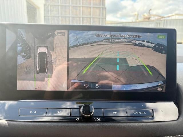 2024 Nissan Rogue SL