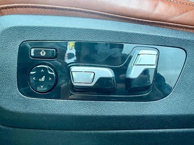 2020 BMW X7 M50i