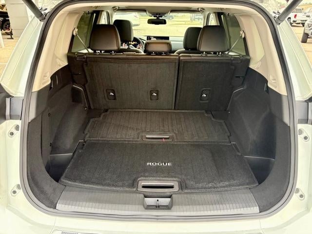 2024 Nissan Rogue Platinum