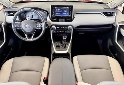 2020 Toyota RAV4 XLE Premium