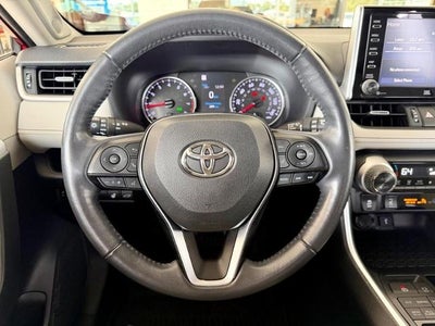 2020 Toyota RAV4 XLE Premium