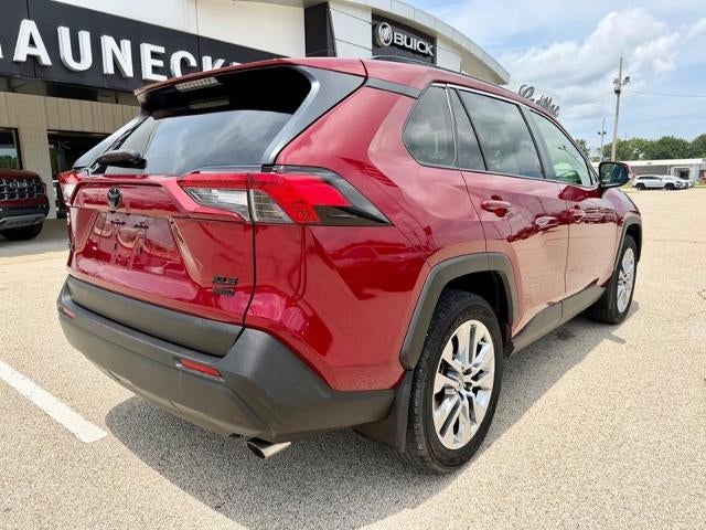 2020 Toyota RAV4 XLE Premium