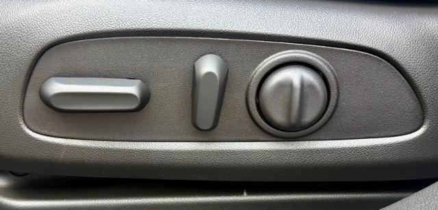 2026 Buick Envista Sport Touring - Photo 28