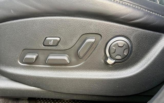 2023 Genesis GV80 Base